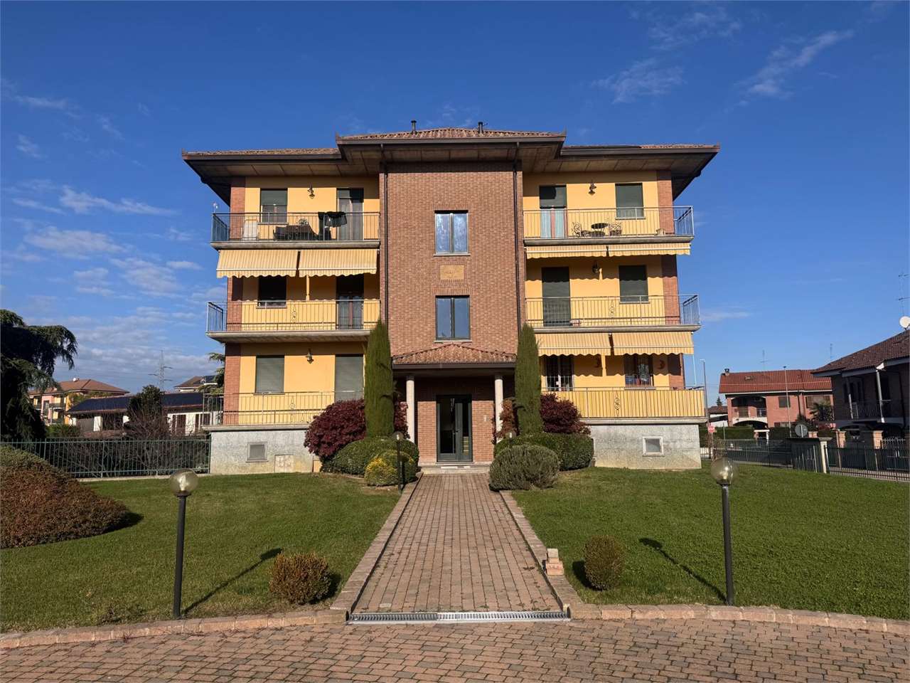 SAN FEDELE ULTIMO PIANO CON MANSARDA