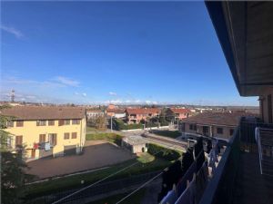 SAN FEDELE ULTIMO PIANO CON MANSARDA