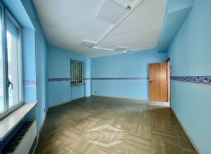 Viale della Solidarietà - Negozio - 200 mq