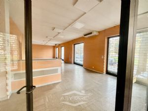 Viale della Solidarietà - Negozio - 200 mq