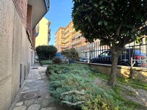 Bilocale piano alto Nichelino Via Palermo