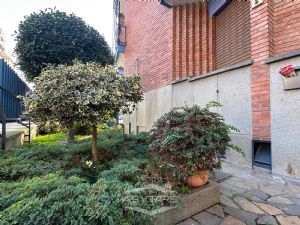 Bilocale piano alto Nichelino Via Palermo