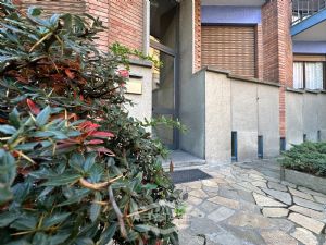 Bilocale piano alto Nichelino Via Palermo