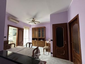 Bilocale piano alto Nichelino Via Palermo