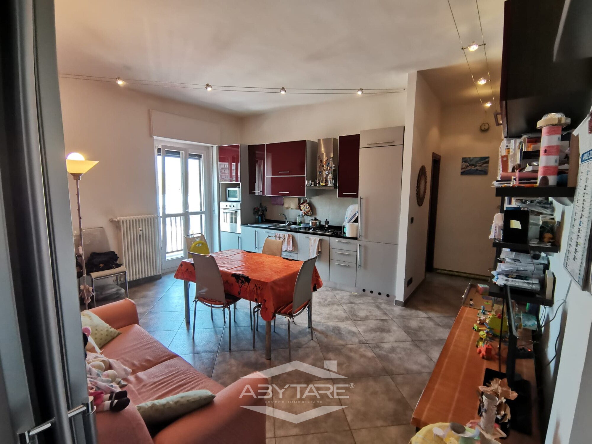 TRILOCALE RISTRUTTURATO ZONA BORGO FILADELFIA