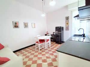 BILOCALE RISTRUTTURATO E ARREDATO A NUOVO !