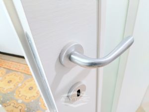 BILOCALE RISTRUTTURATO E ARREDATO A NUOVO !