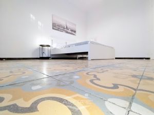 BILOCALE RISTRUTTURATO E ARREDATO A NUOVO !