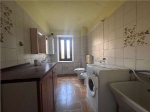 BALDICHIERI-BIFAMILIARE CON INGRESSO PRIVATO