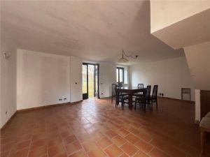 BALDICHIERI-BIFAMILIARE CON INGRESSO PRIVATO