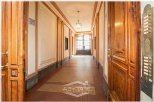 AFFITTASI NEGOZIO STORICO SAN SALVARIO CON VOLTE A VISTA