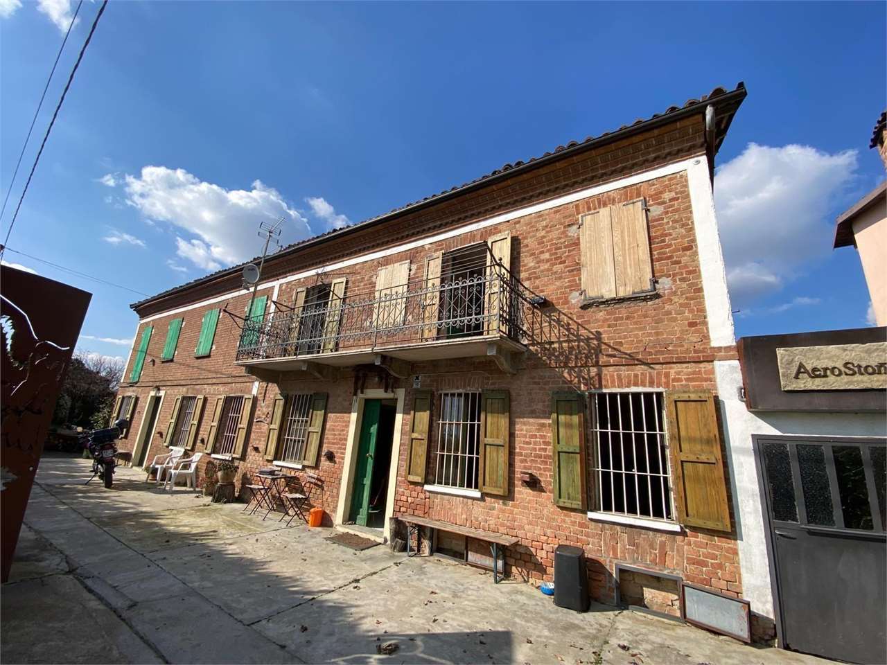 VIGLIANO D'ASTI CASCINA  CON VISTA PANORAMICA