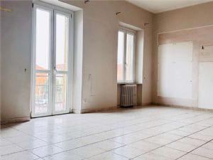 ASTI-PIAZZA PRIMO MAGGIO 114 MQ RISTRUTTURATI