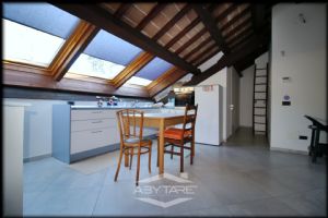 DIMORA STORICA RISTRUTTURATA CON PARCO E TERRAZZO