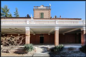 DIMORA STORICA RISTRUTTURATA CON PARCO E TERRAZZO