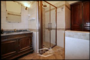 DIMORA STORICA RISTRUTTURATA CON PARCO E TERRAZZO