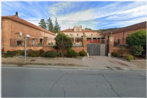 DIMORA STORICA RISTRUTTURATA CON PARCO E TERRAZZO