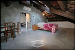 DIMORA STORICA RISTRUTTURATA CON PARCO E TERRAZZO