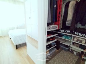 APPARTAMENTO RISTRUTTURATO CON DOPPI SERVIZI !