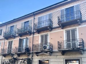 2 locali ristrutturato - libero subito