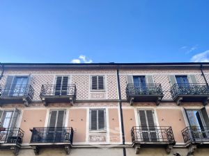 2 locali ristrutturato - libero subito