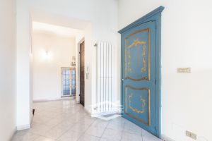 Piazza Carlina - Alloggio di ampia metratura libero subito!