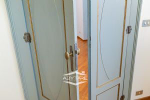 Piazza Carlina - Alloggio di ampia metratura libero subito!