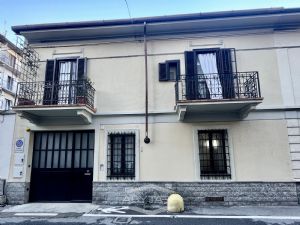 Soluzione indipendente/ bifamiliare  - Borgo San Pietro