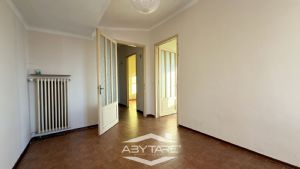 Casa indipendente su quattro lati, con giardino