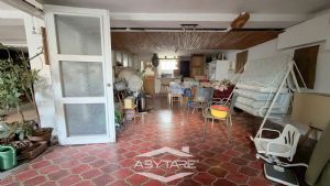 Casa indipendente su quattro lati, con giardino