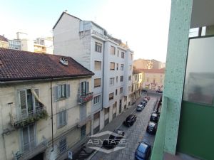 AMPIO BILOCALE LIBERO SUBITO