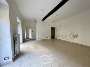 Negozio vendita Moncalieri Via Santa Croce 15