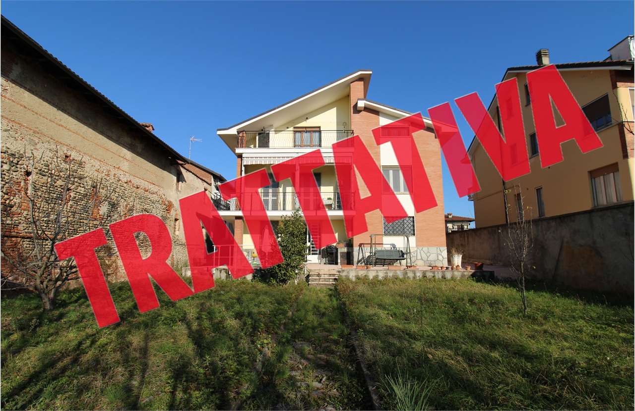 VILLA INDIPENDENTE CON AMPIO GIARDINO NEL CENTRO DI BEINASCO