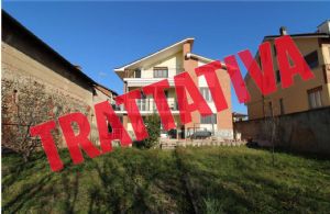 VILLA INDIPENDENTE CON AMPIO GIARDINO NEL CENTRO DI BEINASCO