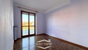 Appartamento quadrilocale con terrazzo in piccolo contesto