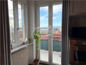 TRILOCALE PANORAMICO RISTRUTTURATO BEINASCO CENTRO