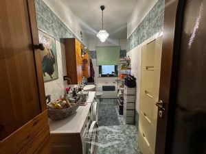 Vendesi bilivello con terrazzo in palazzina recente