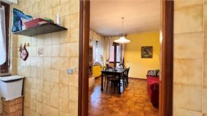 COSTIGLIOLE D'ASTI -VILLA BIFAMILIARE CON GIARDINO PRIVATO