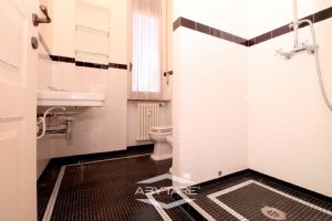 Appartamento ristrutturato in villa d'epoca