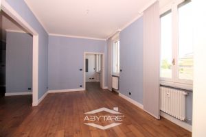 Appartamento ristrutturato in villa d'epoca