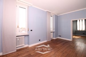 Appartamento ristrutturato in villa d'epoca