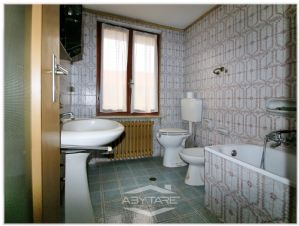 VINOVO CENTRO: CASA INDIPENDENTE CON CORTE PRIVATA