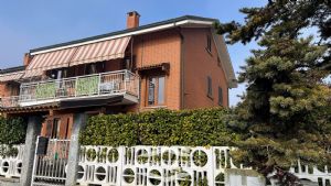 La tua casa Abytare..
Alcune immagini di questo an...