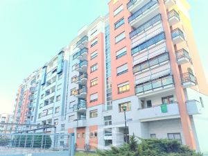 COSTRUZIONE 2007 - TRILOCALE CON DOPPIA ESPOSIZIONE