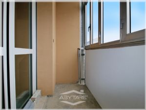 QUADRILOCALE VENDESI CON BOX VIA ROVEDA 13 TORINO