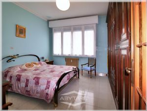 QUADRILOCALE VENDESI CON BOX VIA ROVEDA 13 TORINO