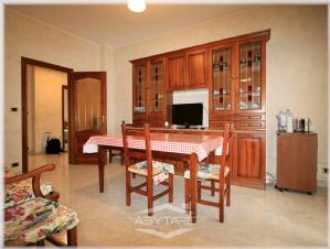 TRILOCALE LUMINOSO INTERNI GIARDINI CORSO TRAIANO