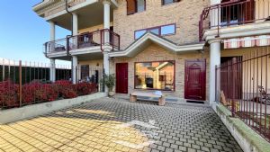 La tua casa Abytare..
Alcune immagini di questo an...