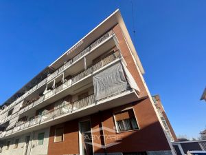 2 locali vendita Moncalieri Strada Genova 82