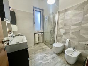 2 locali vendita Moncalieri Strada Torino 71